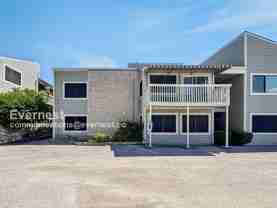 5801 Thunderbird #B23 - Photo 1 of 1