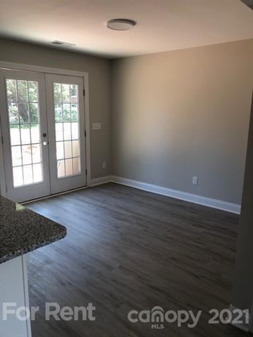 1305 Filbert St #1305 - Photo 4 of 9