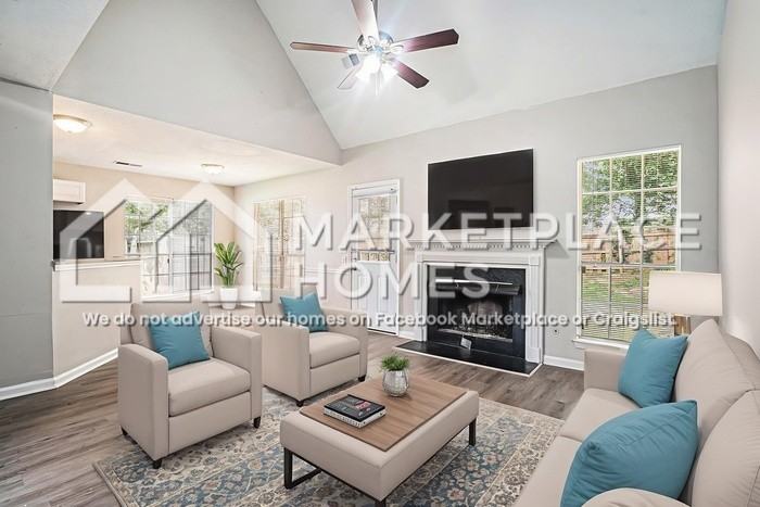 6428 Phillips Creek Drive - Photo 4 of 27