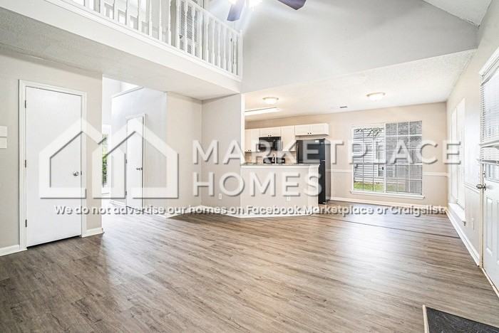 6428 Phillips Creek Drive - Photo 5 of 27