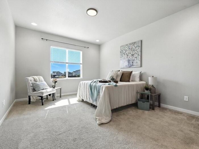 411 Indian Grass St - Photo 2 of 9