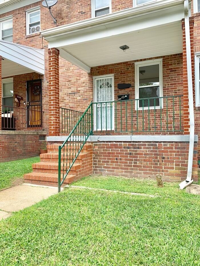 3500 Lyndale Ave - Photo 2 of 11