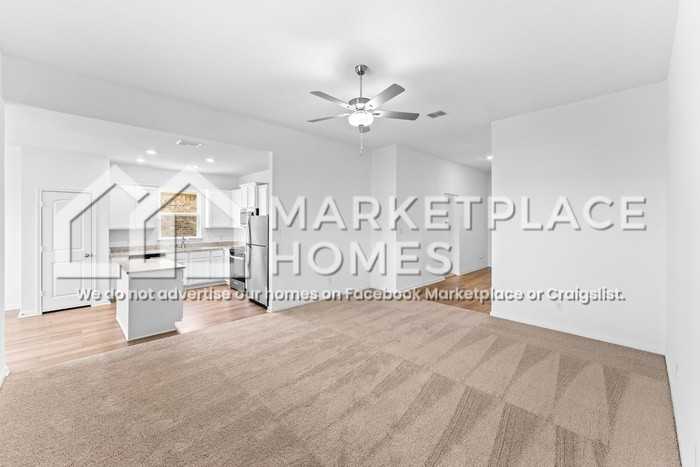 1139 Amy Drive - Photo 6 of 36