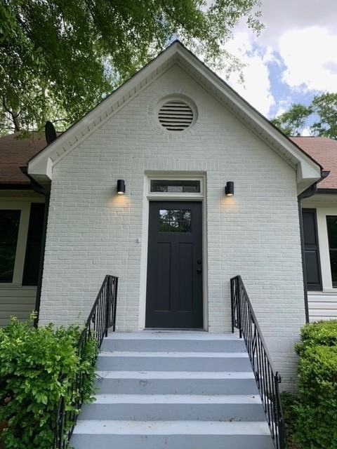 1962 Washington Road - Photo 3 of 44