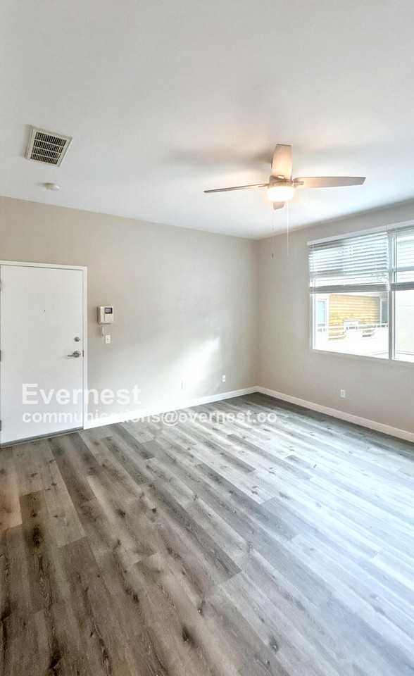 1621 W Colorado Ave #B - Photo 6 of 14