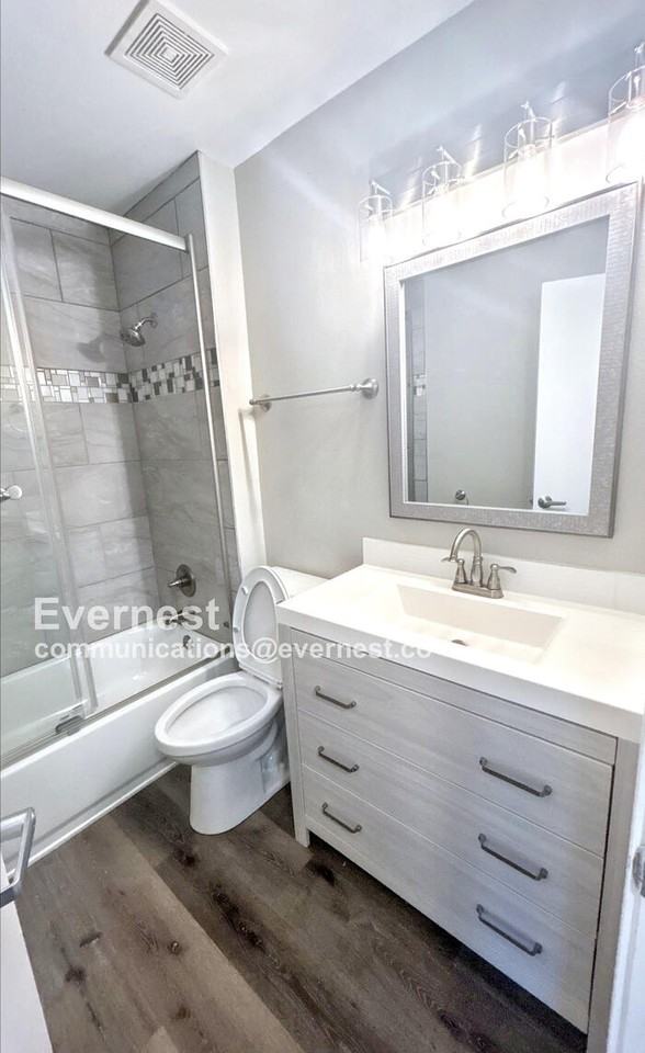 1621 W Colorado Ave #B - Photo 7 of 14