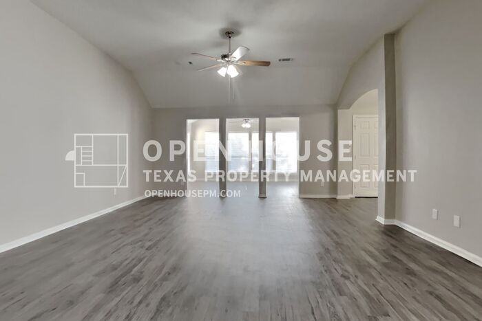 25818 Elmley Place - Photo 4 of 23