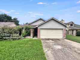 featured image of 2734 Indian Trail Dr
