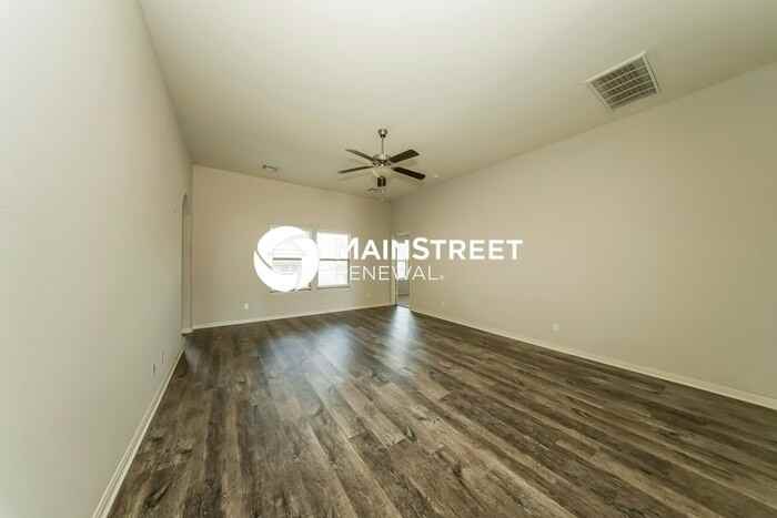 421 E Mobile Ter - Photo 5 of 18
