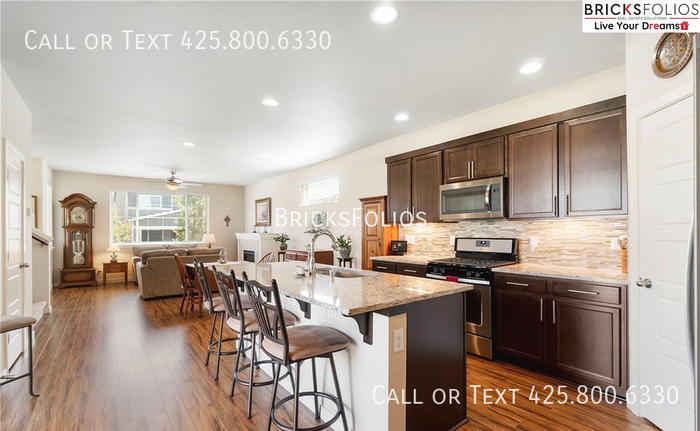 11557 174th St E - Photo 5 of 30