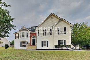 903 Tucker Ln - Photo 1 of 1