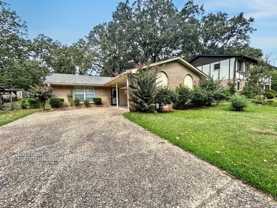 9105 Peach Tree Ln - Photo 1 of 1