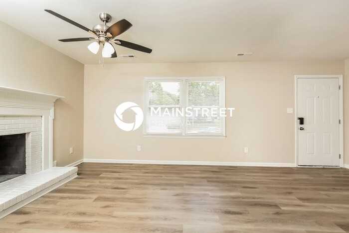 3106 Ulster Ave - Photo 6 of 16