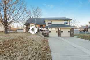 3025 S 14th St - Photo 1 of 1