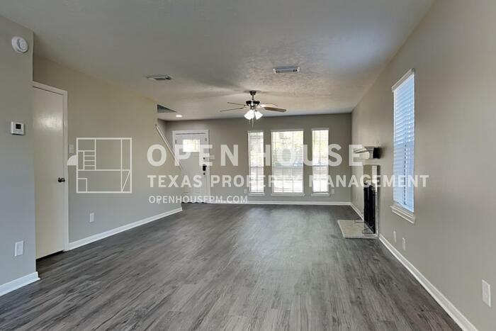 2211 Pincher Creek Dr - Photo 5 of 25