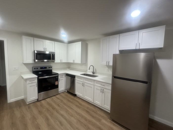 2023 N U St - Photo 3 of 20