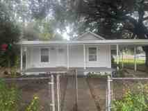 2604 W Blount St - Photo 1 of 1