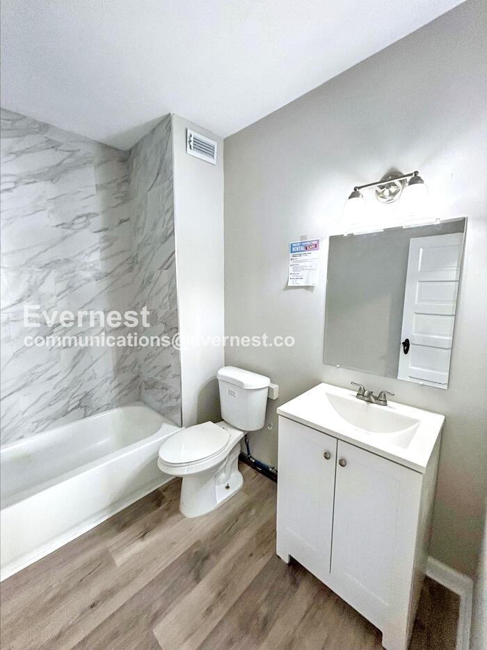 2216 E 82nd St - Photo 7 of 28