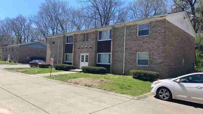 3015 Idylwilde Blvd #2D - Photo 4 of 20