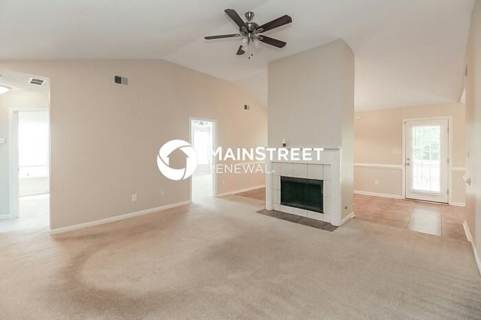 450 Clear Blue Way - Photo 3 of 16