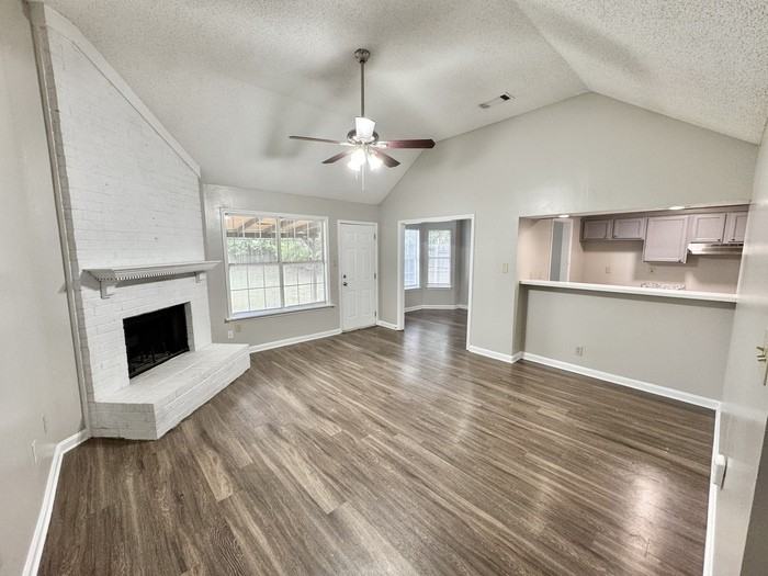 7050 Presmond Road - Photo 3 of 26