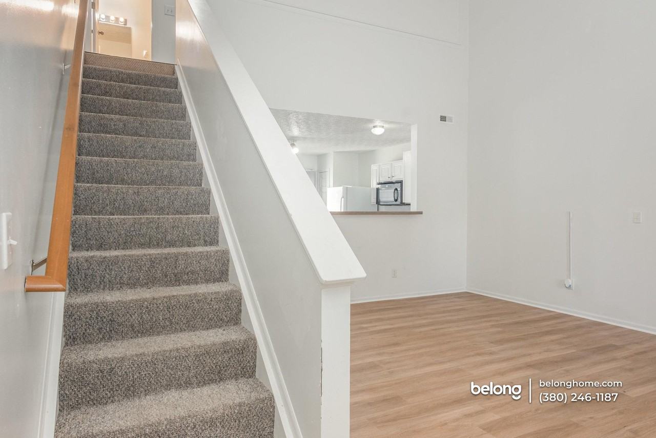 2166 Rustic Ledge Dr #1 - Photo 2 of 27