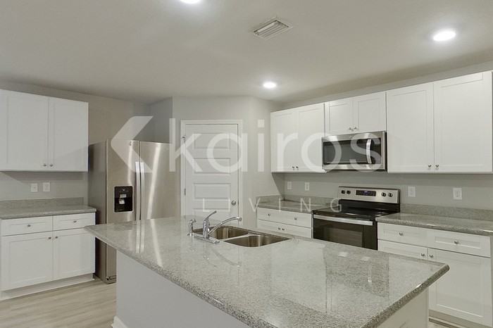 112 Swallowtail Ln - Photo 7 of 25