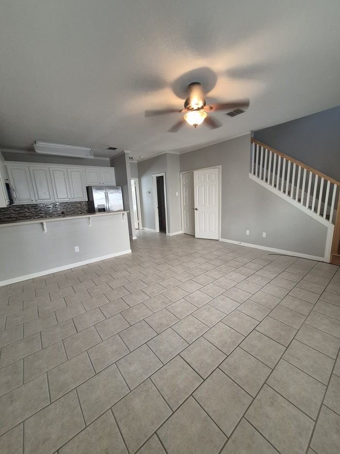 2011 S 7th St #6 - Photo 3 of 27