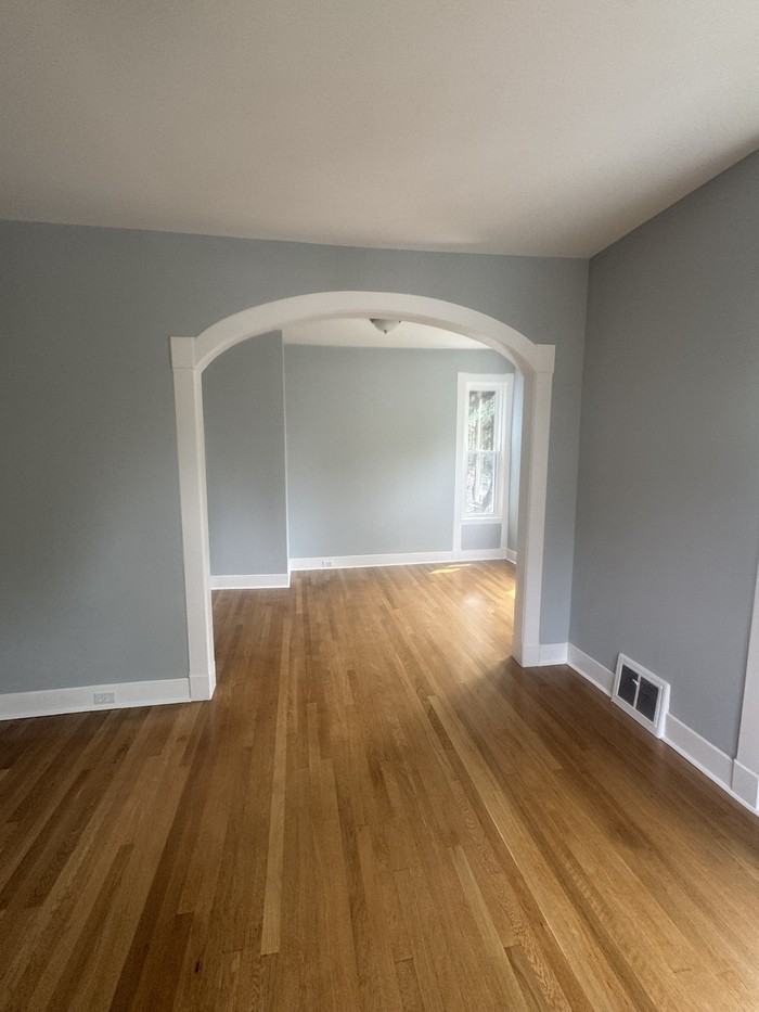 18 Pine St - Photo 7 of 10