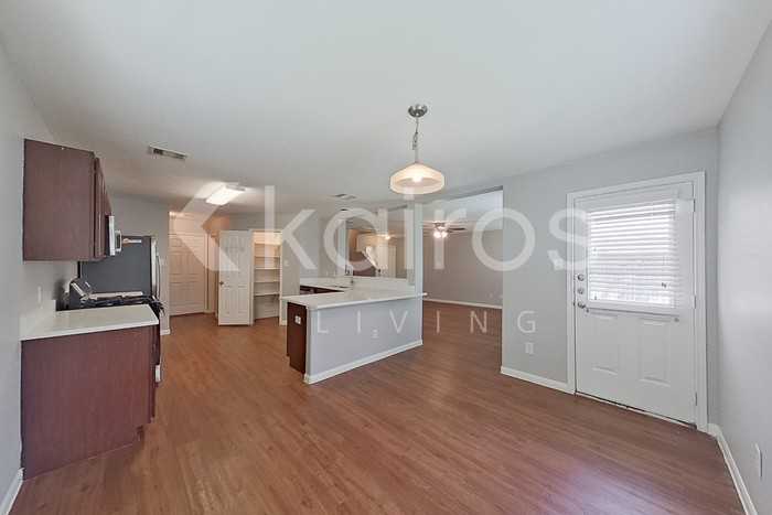 871 Darbydale Crossing Ln - Photo 5 of 24