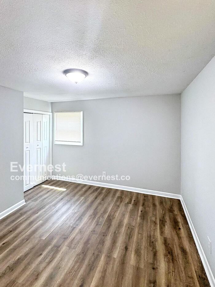 8277 Redwood Drive - Photo 7 of 17