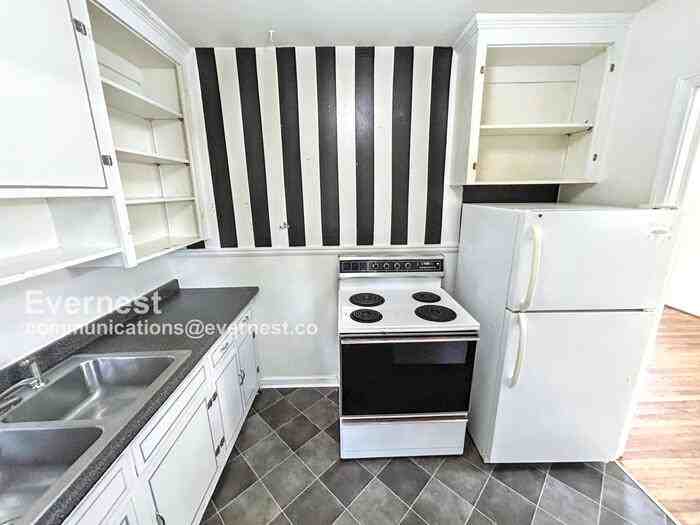4800 Cutshaw Avenue - Photo 3 of 22