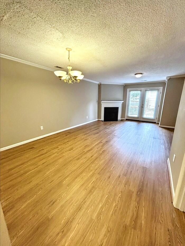 1524 Township Cir - Photo 2 of 21