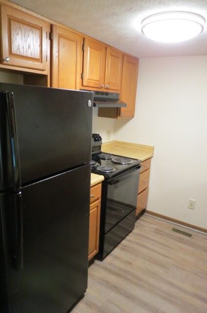 2265 Hughey Drive - Photo 6 of 18