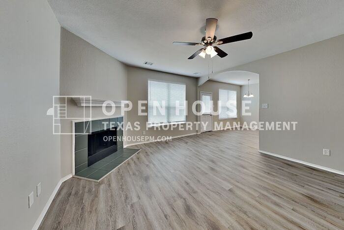 11904 Brown Fox Dr - Photo 5 of 22