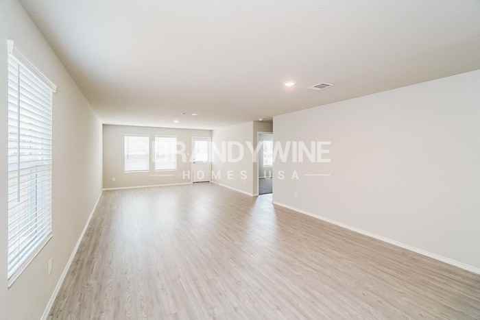 7019 Winding Shelf - Photo 6 of 36