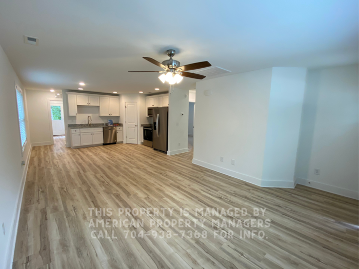 212 North Correll Street - Photo 2 of 11