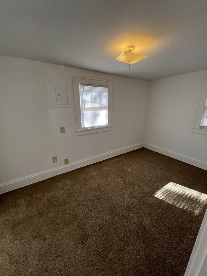 503 W 7th St #503 - Photo 4 of 9