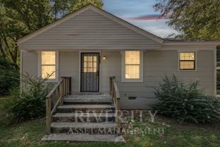 3132 Kingston St - Photo 1 of 1