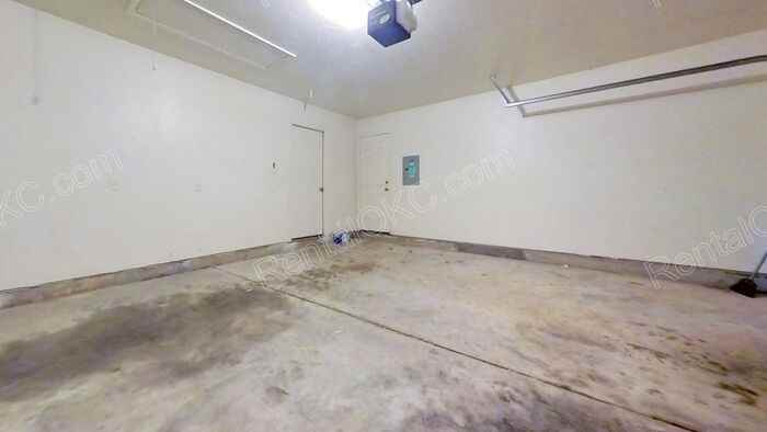 2805 Fennel Rd - Photo 3 of 24