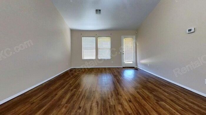 2805 Fennel Rd - Photo 6 of 24