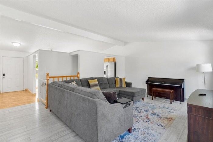 17925 E Prentice Dr - Photo 4 of 38