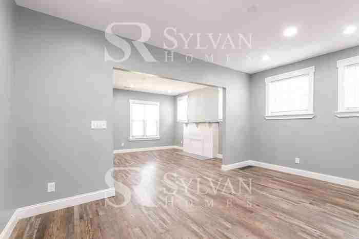2902 Chelsea Ter - Photo 4 of 15