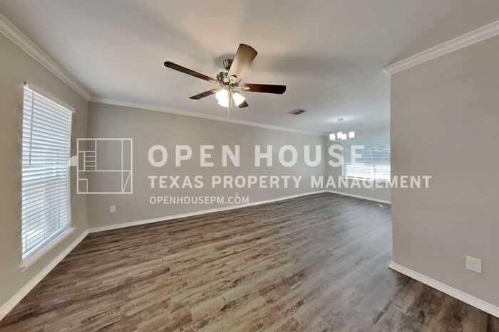 9919 Villa Verde Dr - Photo 6 of 21