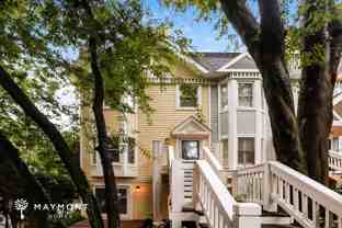 701 N Poplar St - Photo 1 of 1