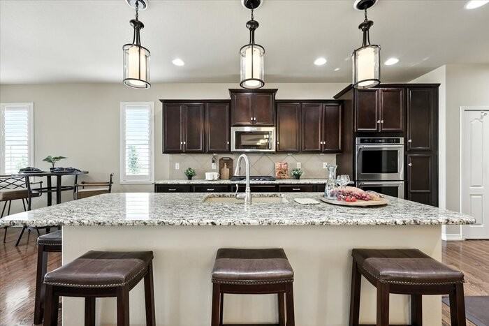 12695 Black Hills Dr - Photo 3 of 11