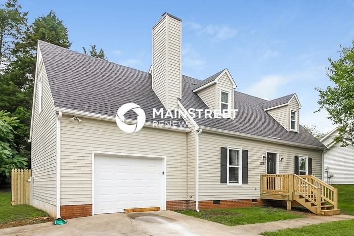 1716 Carriage Cove Lane