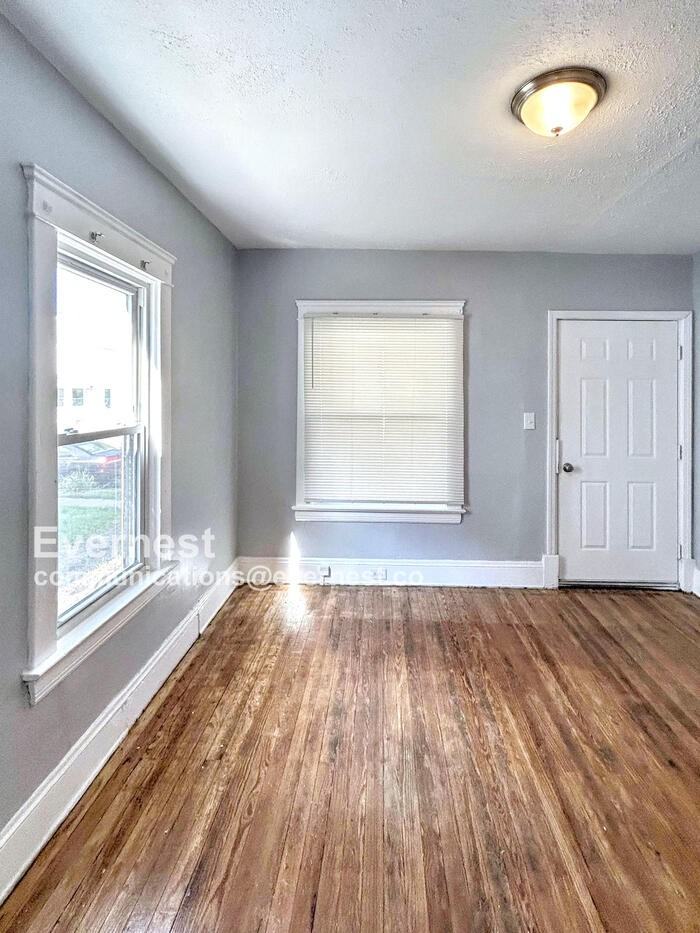 2781 E 118th St - Photo 4 of 18