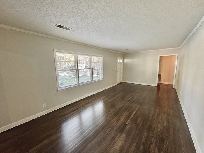 2929 Bede Rd - Photo 6 of 21