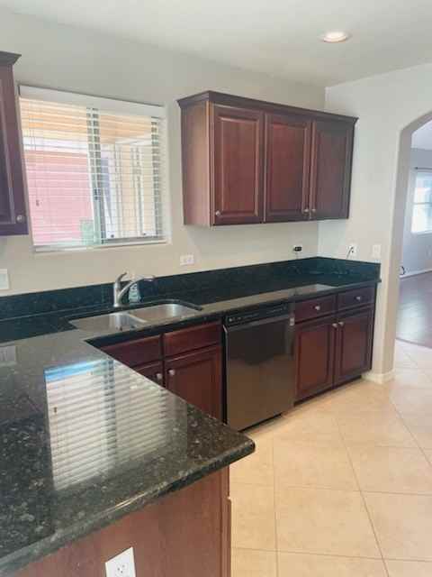 2301 E Ram Rock Rd - Photo 7 of 17